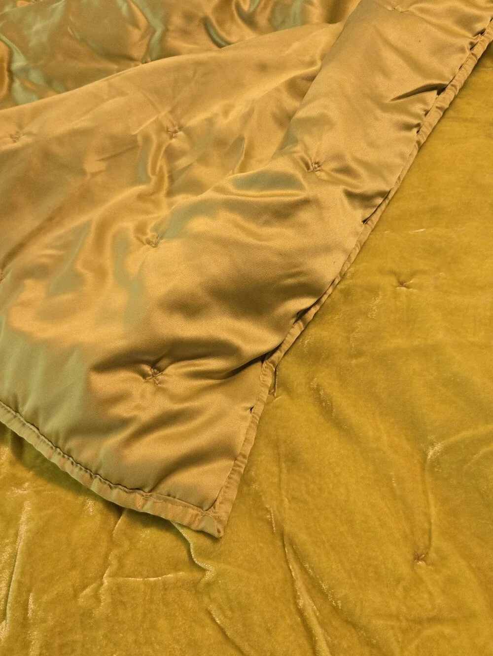 Opalhouse Velvet Stitch Quilt Citron Twin
